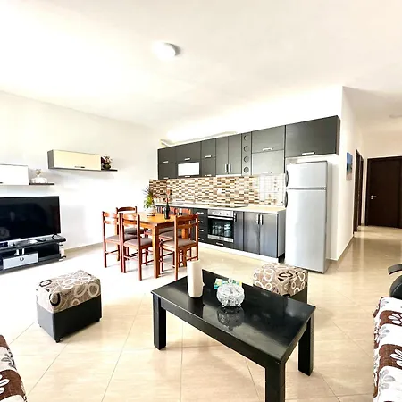 2 Bedrooms At Oslo Apartment